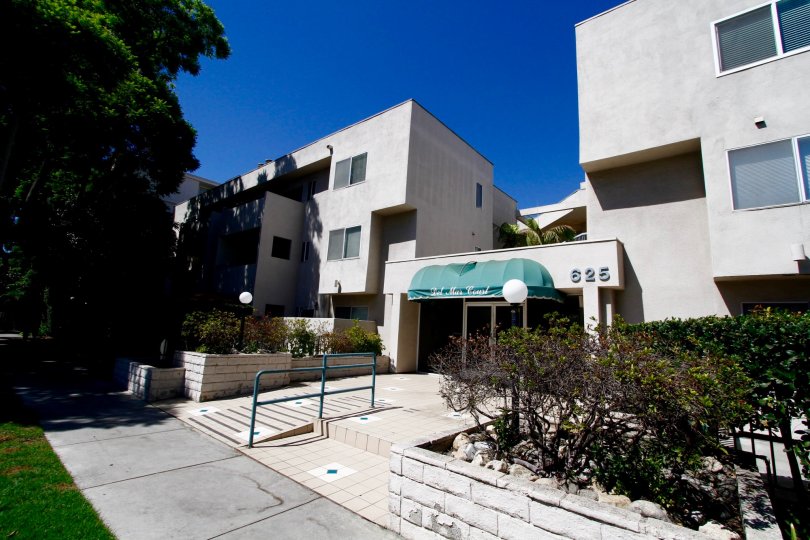 Del Mar Court Condos Lofts Townhomes For Sale Del Mar Court Real