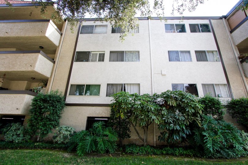 Del Mar Sierra Manor Condos, Lofts & Townhomes For Sale Del Mar