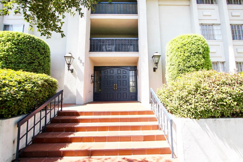 El Molino Arms Condos, Lofts & Townhomes For Sale El Molino Arms Real