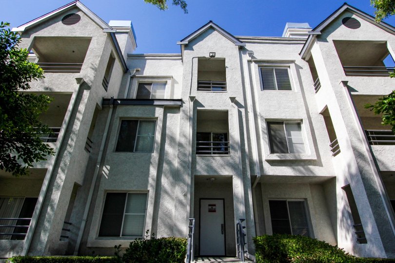 El Molino Terrace Condos, Lofts & Townhomes For Sale El Molino