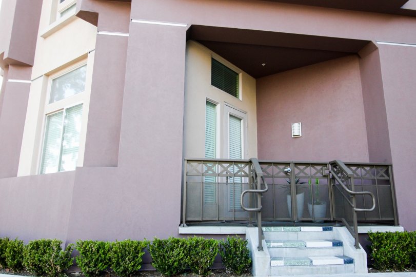 Lake at Walnut Condos, Lofts & Townhomes For Sale Lake at Walnut Real Estate Lake at Walnut