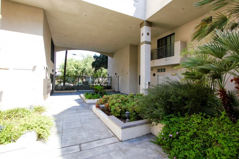 Oak Knoll Manor Condos, Lofts & Townhomes For Sale Oak Knoll Manor