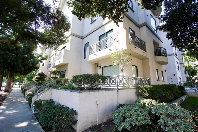 Oak Knoll Manor Condos, Lofts & Townhomes For Sale Oak Knoll Manor