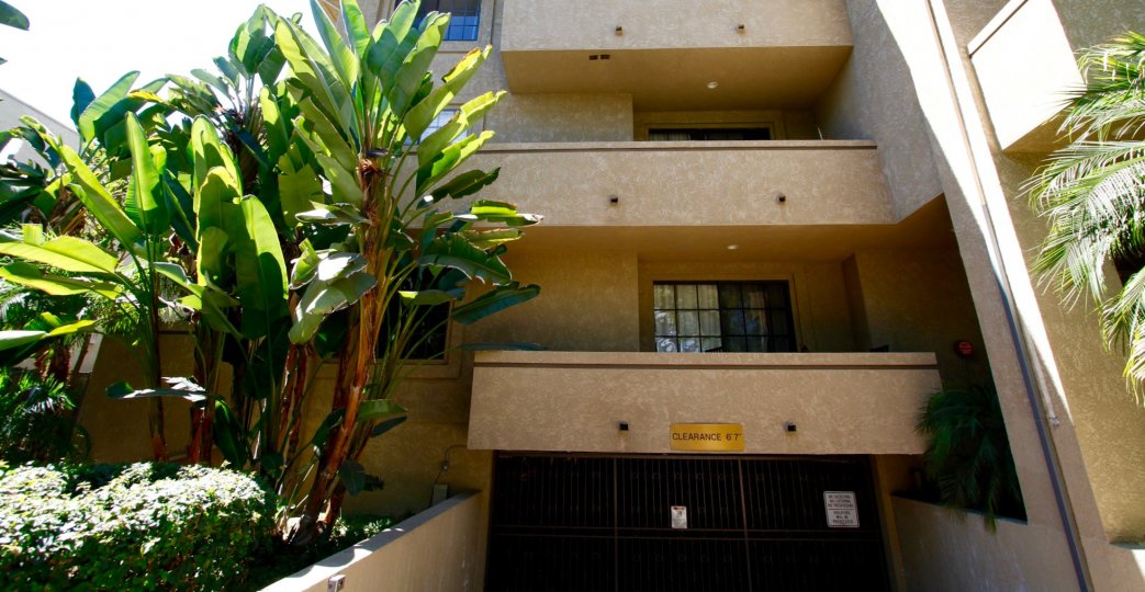 Oak Knoll Terrace Condos, Lofts & Townhomes For Sale Oak Knoll