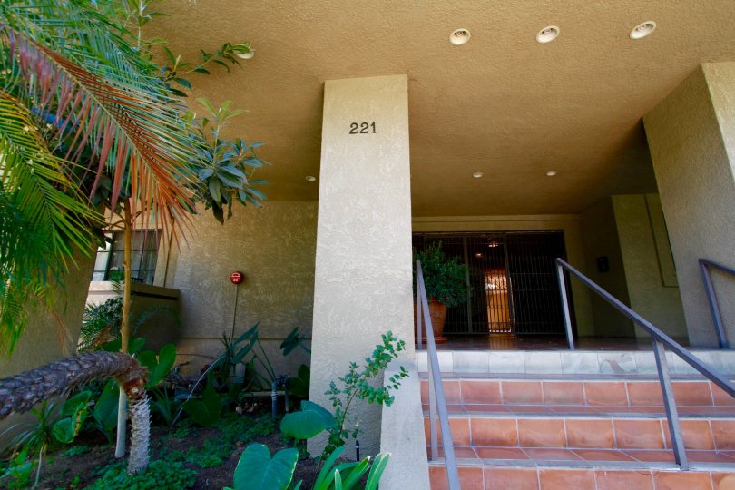 Oak Knoll Terrace Condos, Lofts & Townhomes For Sale Oak Knoll