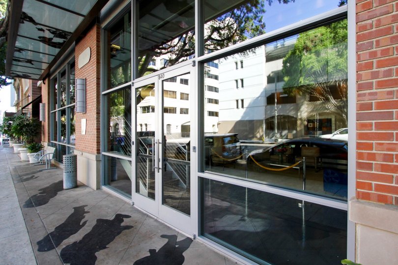 Prado on Lake Avenue Condos, Lofts & Townhomes For Sale Prado on Lake Avenue Real Estate