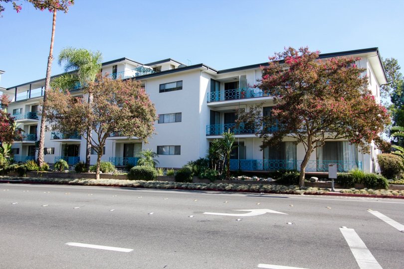 Whispering Waters Condos, Lofts & Townhomes For Sale Whispering