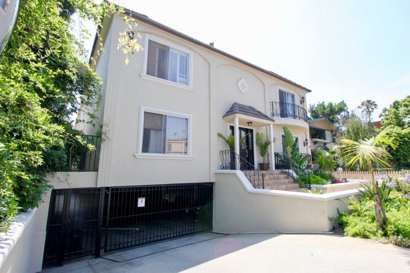 Holloway House Condos, Lofts & Townhomes For Sale Holloway House Real