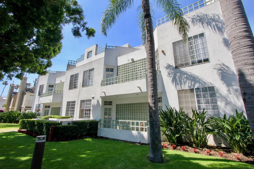 The Stanford Condos, Lofts & Townhomes For Sale The Stanford Real