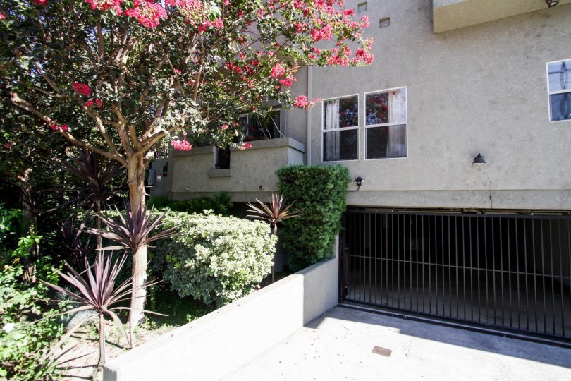 13250 Moorpark St Condos, Lofts & Townhomes For Sale 13250 Moorpark