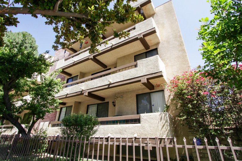 14923 Moorpark St Condos, Lofts & Townhomes For Sale 14923 Moorpark