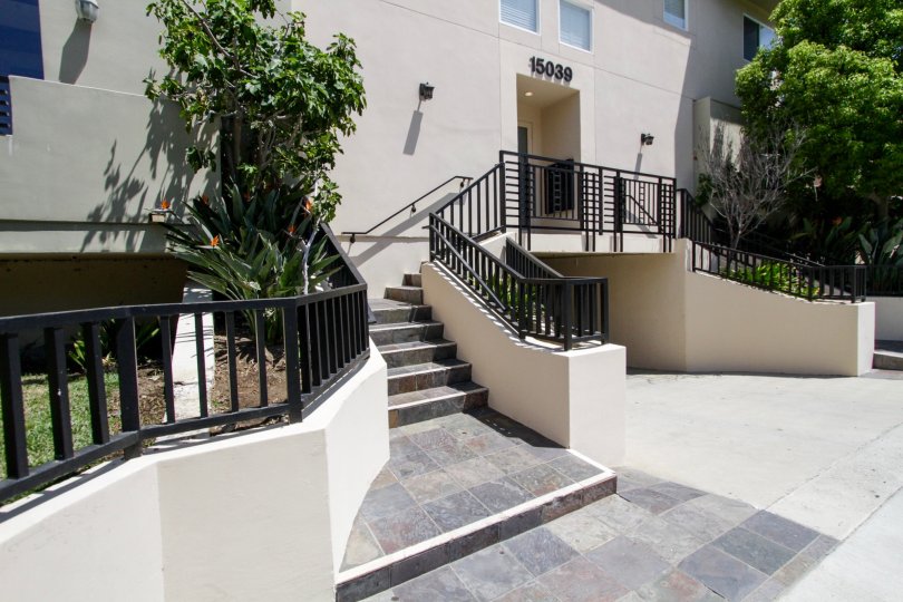 15039 Dickens St Condos, Lofts & Townhomes For Sale 15039 Dickens St