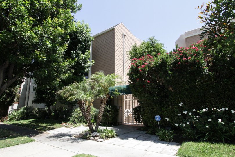 4542 Willis Ave Condos, Lofts & Townhomes For Sale 4542 Willis Ave