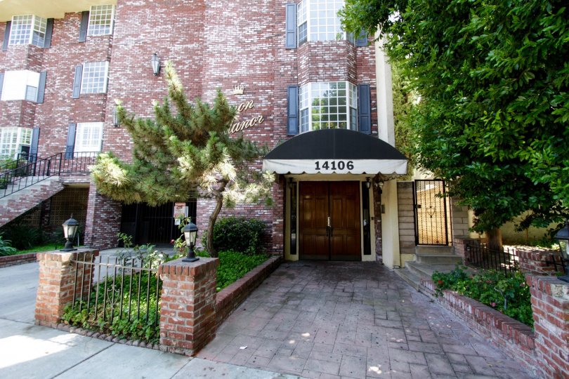 Baron Manor Condos, Lofts & Townhomes For Sale Baron Manor Real