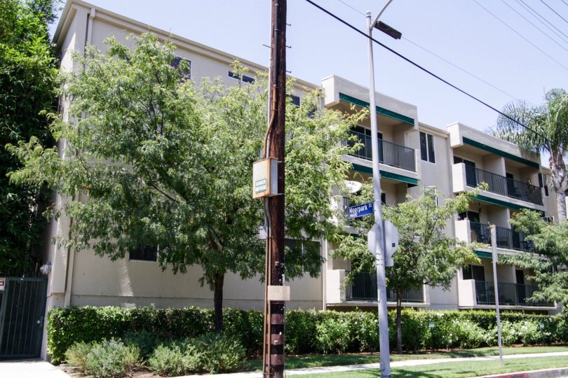 Country Club Condominiums Condos, Lofts & Townhomes For Sale Country