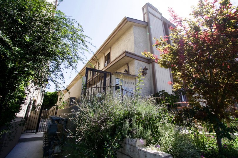 Moorpark Manor Condos, Lofts & Townhomes For Sale Moorpark Manor Real Estate Moorpark Manor