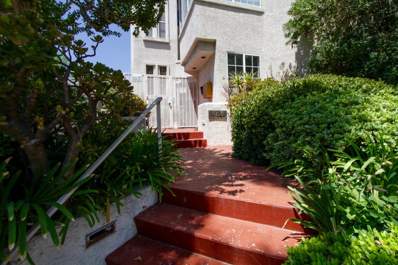 Noble House Condos, Lofts & Townhomes For Sale Noble House Real