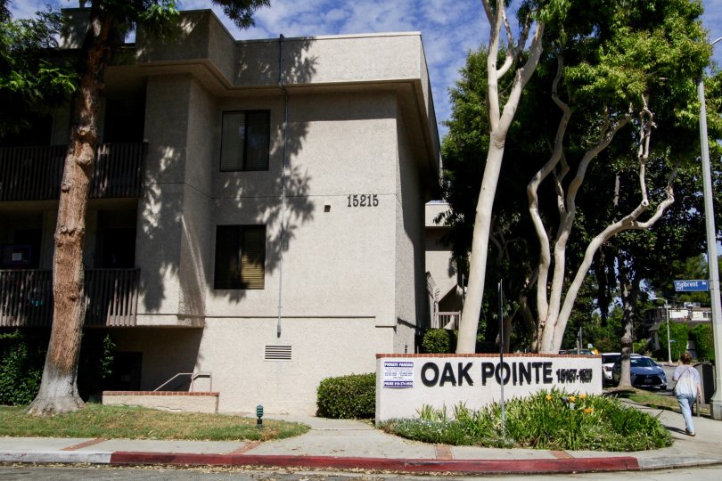 Oak Pointe Condos Lofts Townhomes For Sale Oak Pointe Real Estate