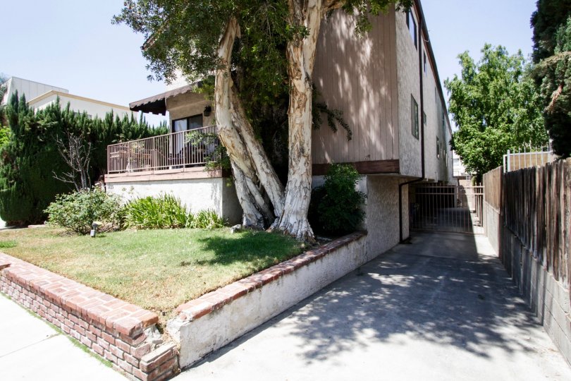 Parkside Condos Condos, Lofts & Townhomes For Sale Parkside Condos