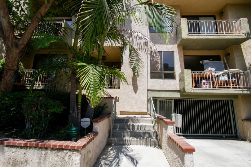 Riverside Villa Condos, Lofts & Townhomes For Sale Riverside Villa