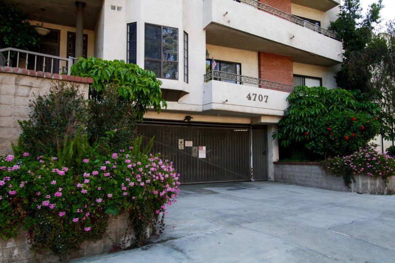 Royal Oaks Condos, Lofts & Townhomes For Sale Royal Oaks Real Estate Royal Oaks, Sherman