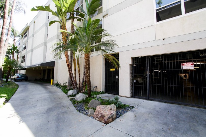 Sherman Villas Condos, Lofts & Townhomes For Sale Sherman Villas Real