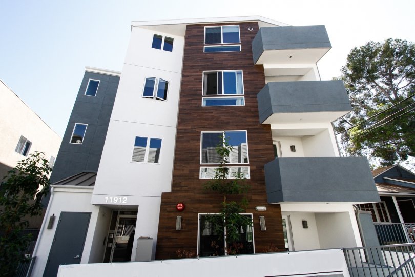 11912 Laurelwood Dr Condos, Lofts & Townhomes For Sale 11912