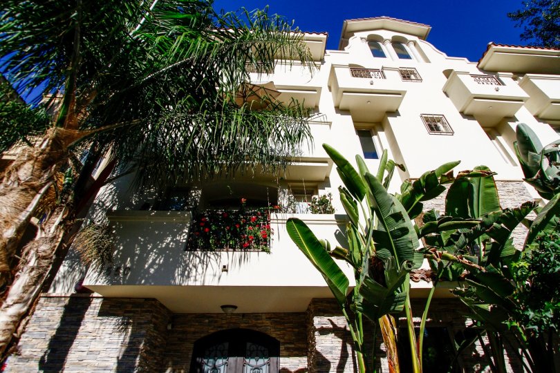 4550 Coldwater Canyon Condos, Lofts & Townhomes For Sale 4550