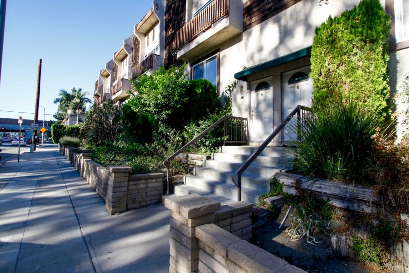 4660 Coldwater Canyon Ave Condos, Lofts & Townhomes For Sale 4660