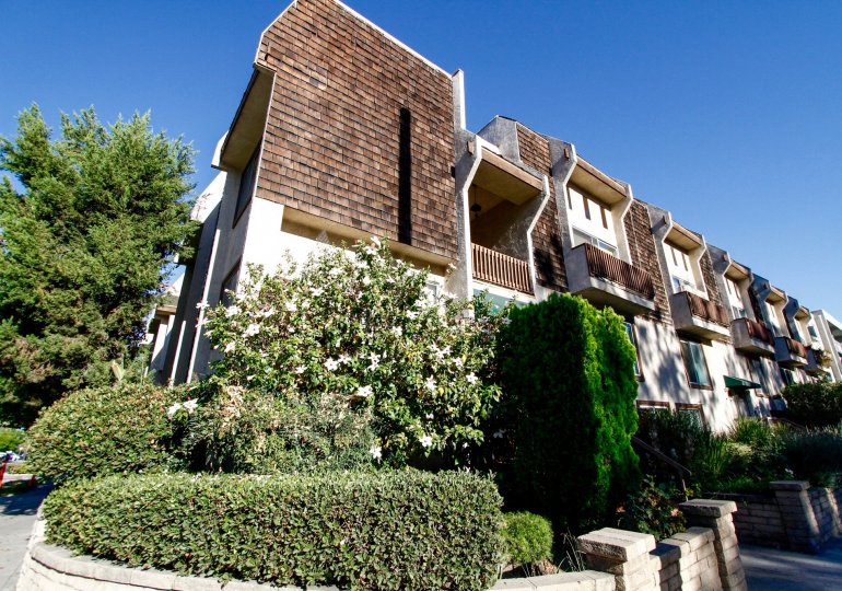 4660 Coldwater Canyon Ave Condos, Lofts & Townhomes For Sale 4660