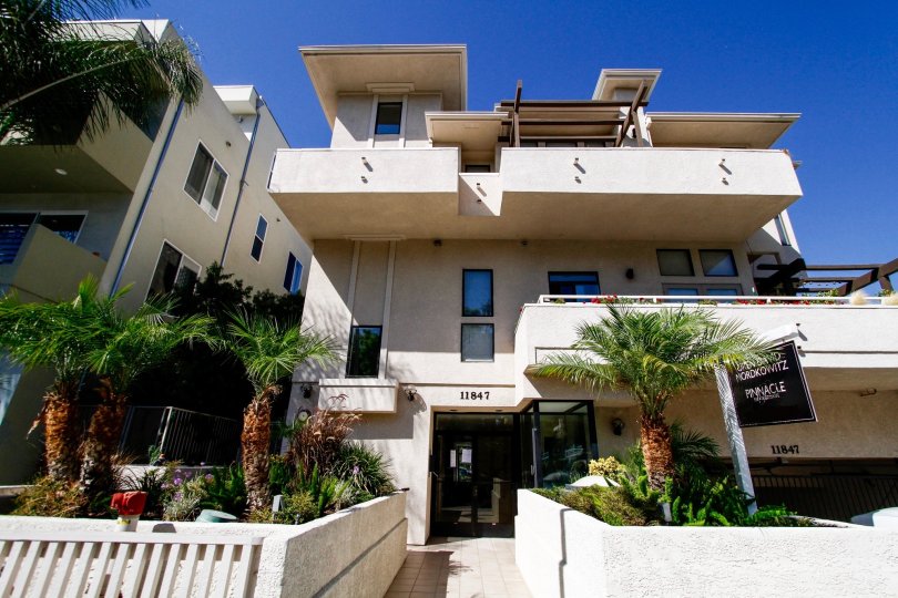 Laurelwood Condos Condos, Lofts & Townhomes For Sale Laurelwood