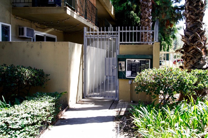 Studio City Villas Condos, Lofts & Townhomes For Sale Studio City