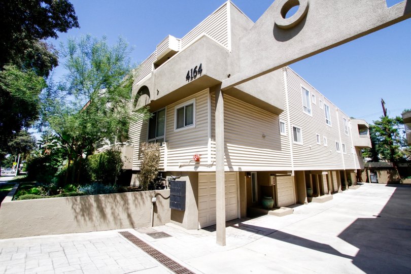 Tujunga North Condos, Lofts & Townhomes For Sale Tujunga North Real