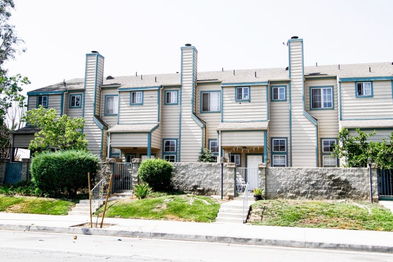 North Hills Crest Condos, Lofts & Townhomes For Sale North Hills