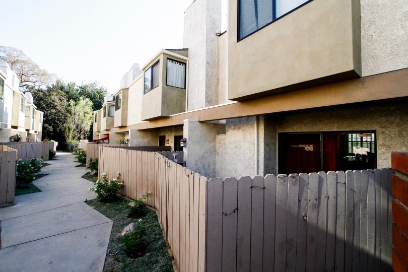 Burbank Townhomes Condos, Lofts & Townhomes For Sale Burbank