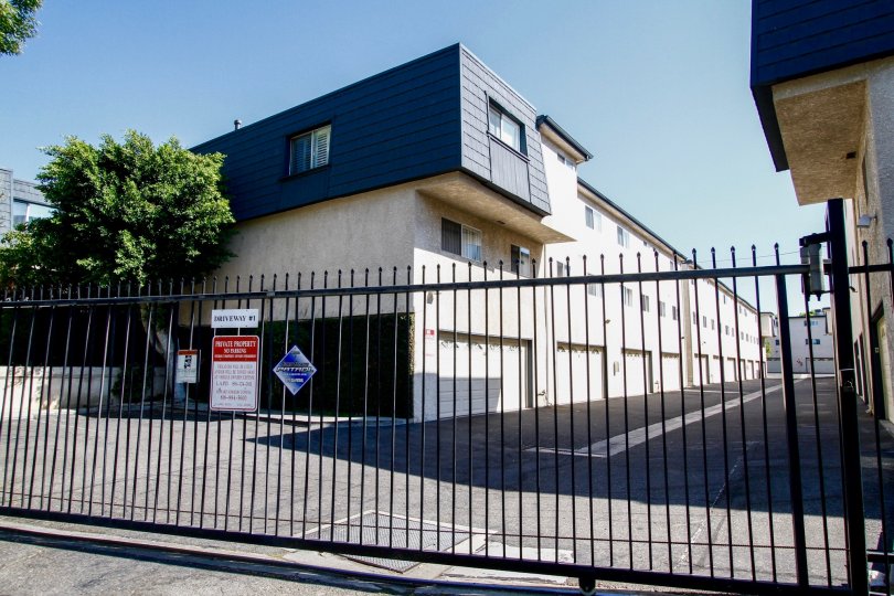 Tarzana Gardens Condos, Lofts & Townhomes For Sale Tarzana Gardens