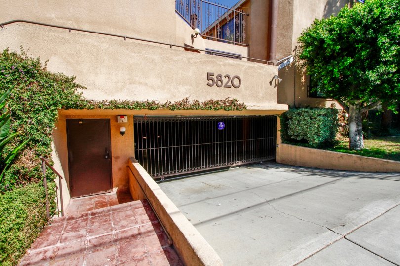 Tarzana Townhomes Condos, Lofts & Townhomes For Sale Tarzana