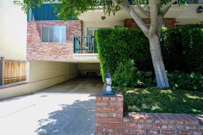 1831 Barry Condos, Lofts & Townhomes For Sale 1831 Barry Real Estate