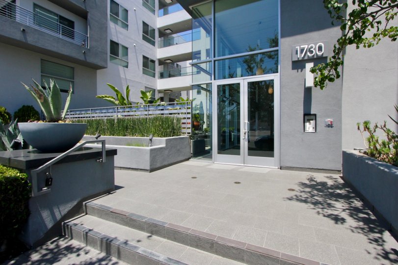 St Johns Wood Condos, Lofts & Townhomes For Sale St Johns Wood Real