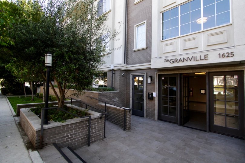 The Granville Condos, Lofts & Townhomes For Sale The Granville Real