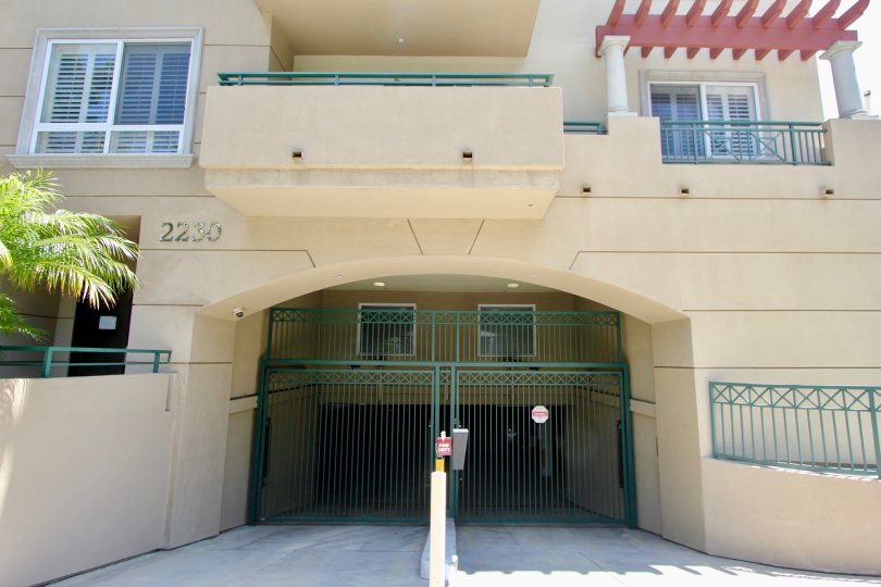 Bentley Green Condos, Lofts & Townhomes For Sale Bentley Green Real