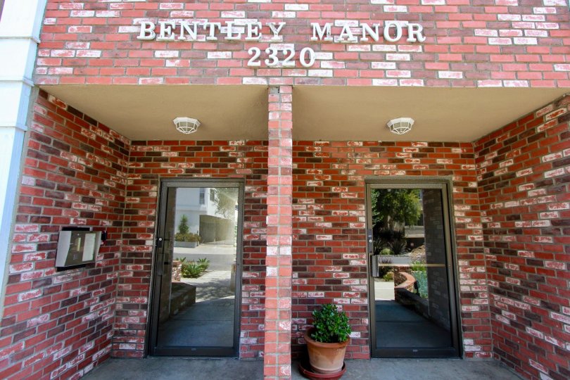 Bentley Manor Condos, Lofts & Townhomes For Sale Bentley Manor Real