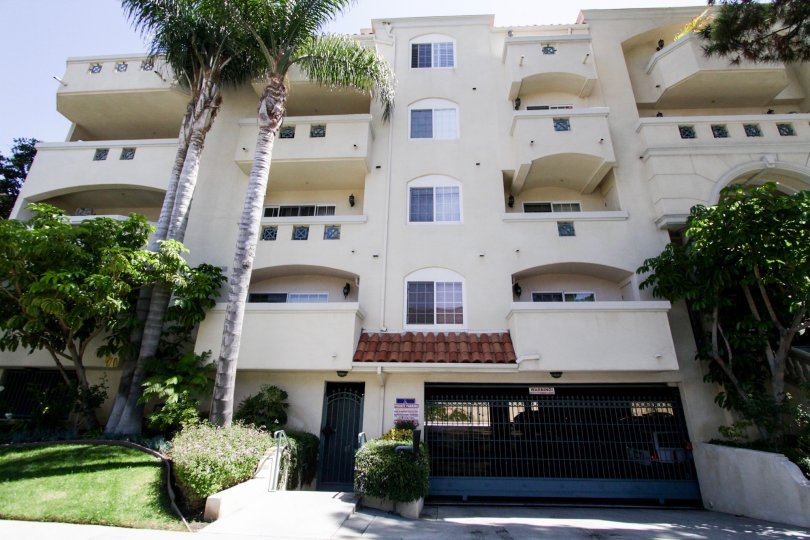 Malcolm Villas Condos, Lofts & Townhomes For Sale Malcolm Villas Real