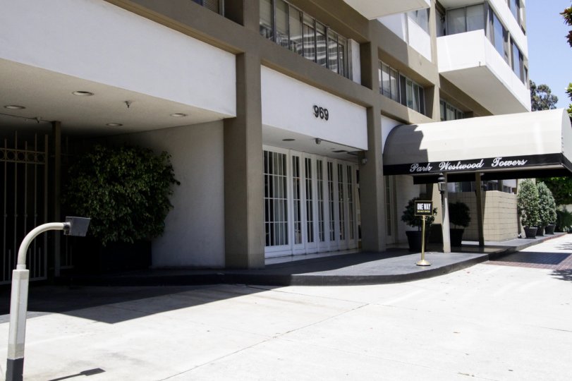 Park Westwood Towers Condos, Lofts & Townhomes For Sale Park Westwood