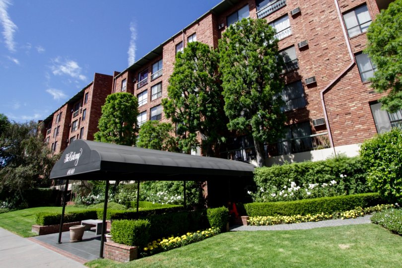 The Colony at Westwood Condos, Lofts & Townhomes For Sale The Colony