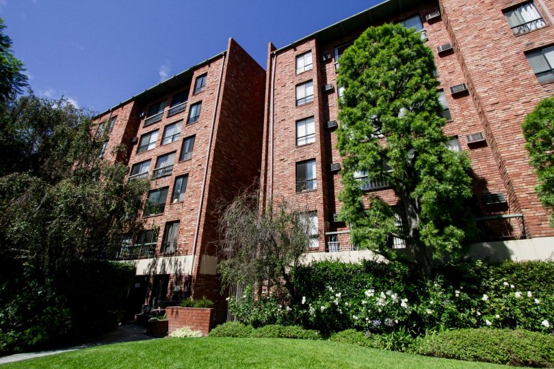 The Colony at Westwood Condos, Lofts & Townhomes For Sale The Colony