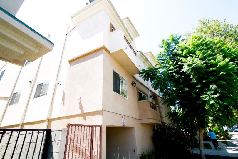 Keswick Terraces Condos, Lofts & Townhomes For Sale Keswick Terraces