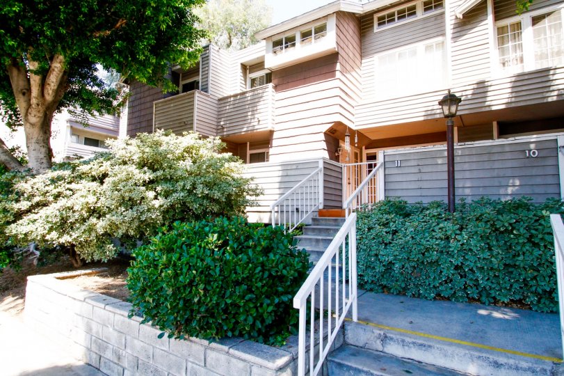 Keswick Villas Condos, Lofts & Townhomes For Sale Keswick Villas Real