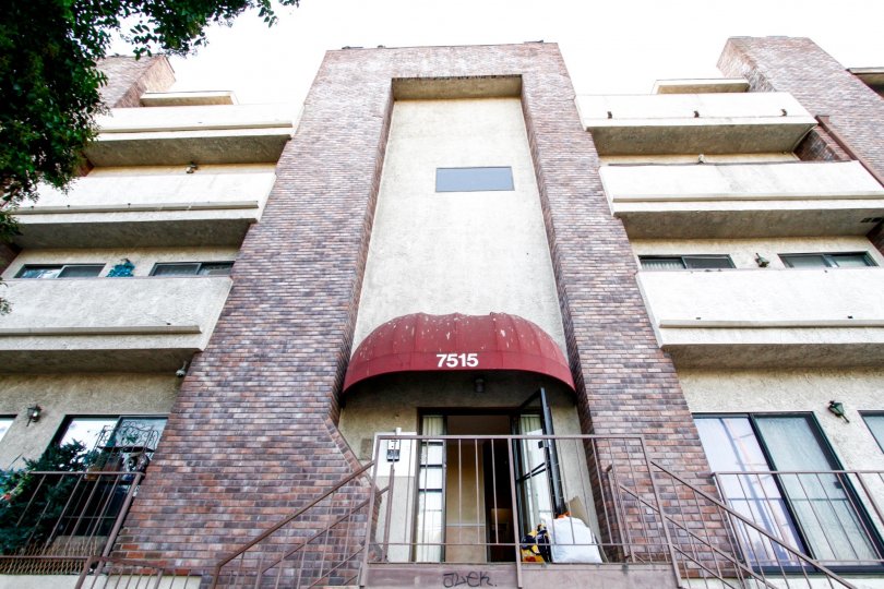 Plaza Condos, Lofts & Townhomes For Sale Plaza Real Estate Plaza