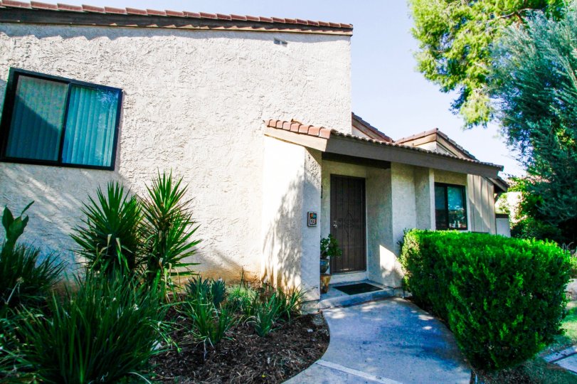 Warner Woodlands Condos, Lofts & Townhomes For Sale Warner Woodlands